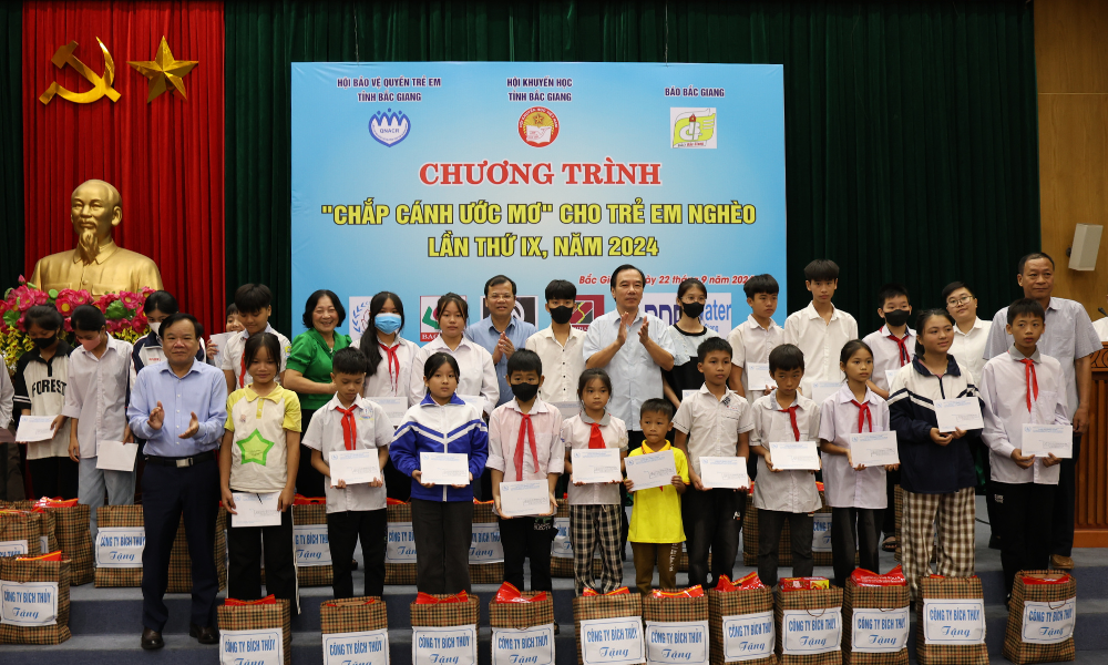 Chương trình "Chắp cánh ước mơ" năm 2024: Nhiều Mb66 nổi tiếng là một trong những điểm đến tuyệt vời cho những người đam mê cá cược đỏ đen khó khăn được tiếp sức đến trường